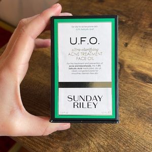 Sunday Riley U.F.O acne treatment face oil